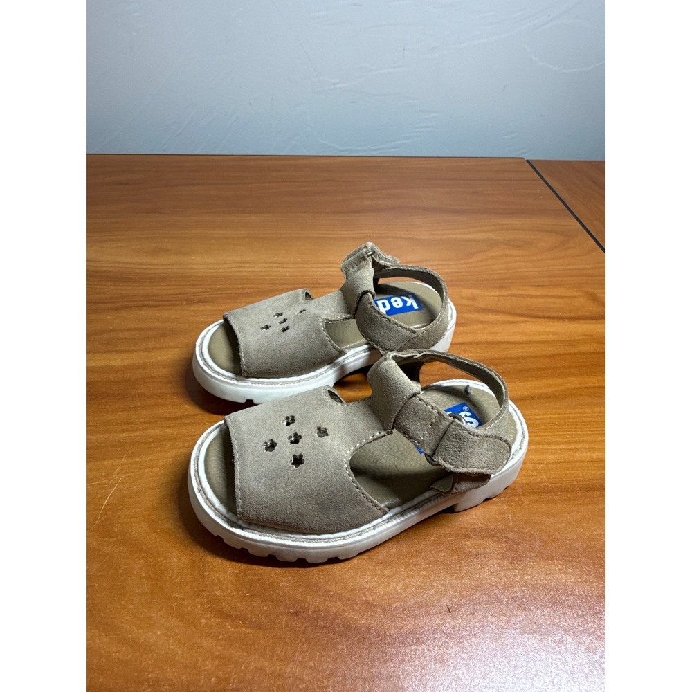 Keds Vintage Tan Suede Leather Star Cutout Sandals Toddler Size 5 Lug Sole